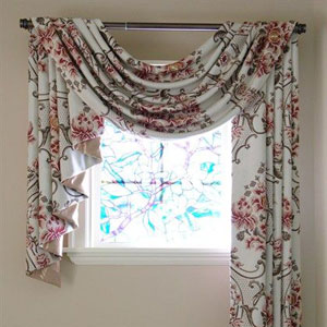Asymmetrical Decorative Blinds